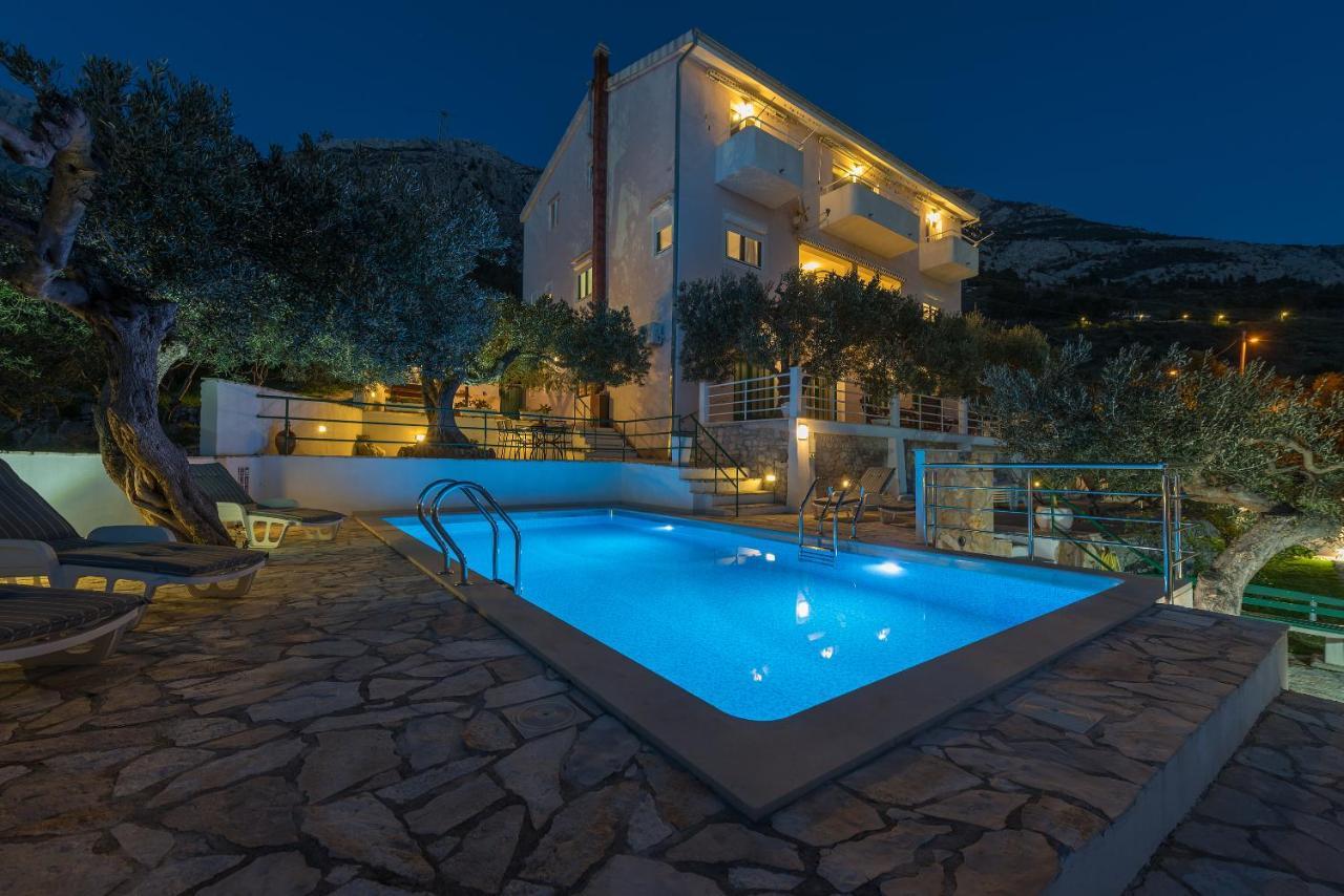 Apartment Glavina With Private Pool Макарска Экстерьер фото
